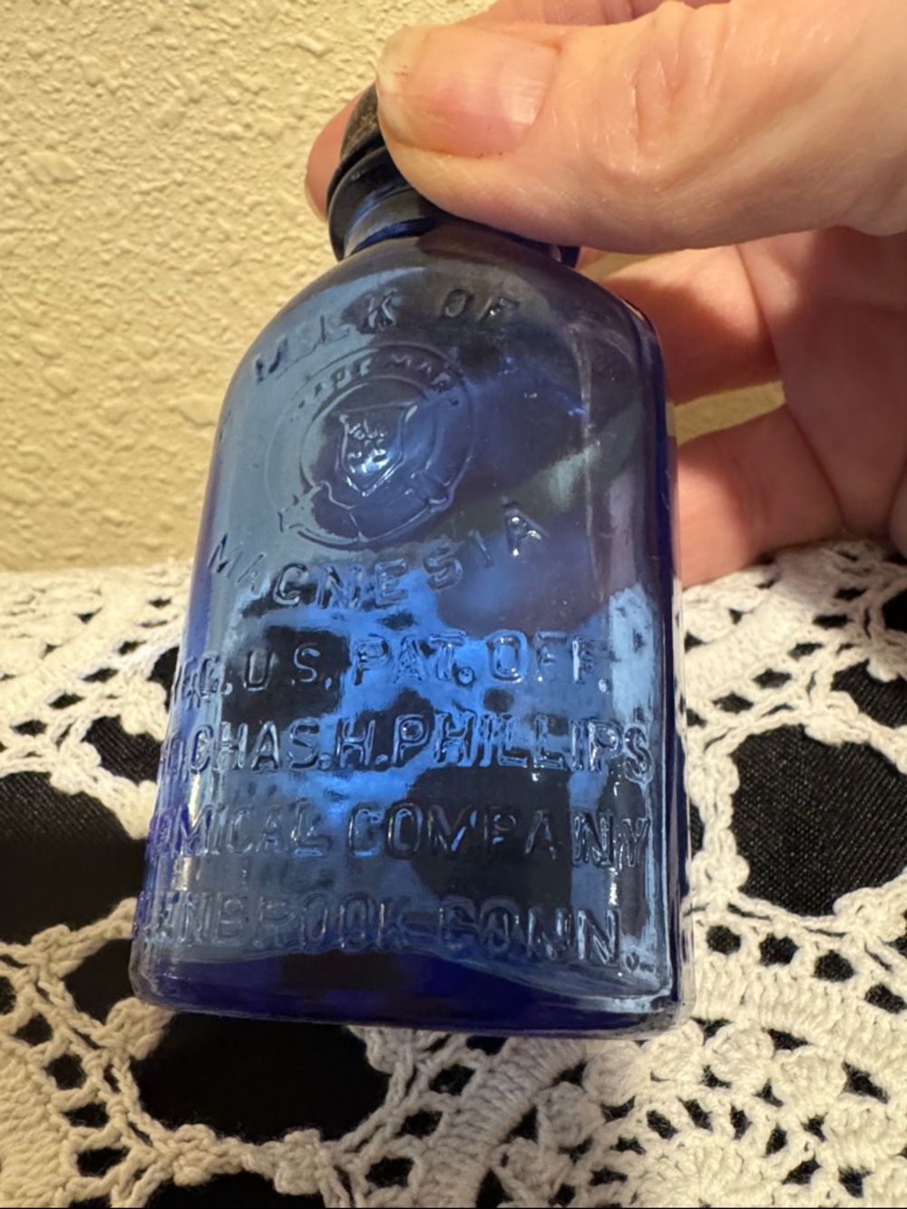Cobalt Blue Glass Phillips Milk of Magnesia Bottle with Original Lid - Picture 5 of 15